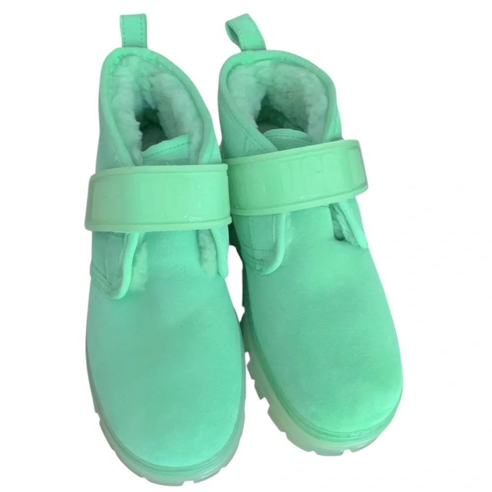 Ugg Womens NWOB Neumel Clear Chukka 'Parakeet Green' Boot Sz 8